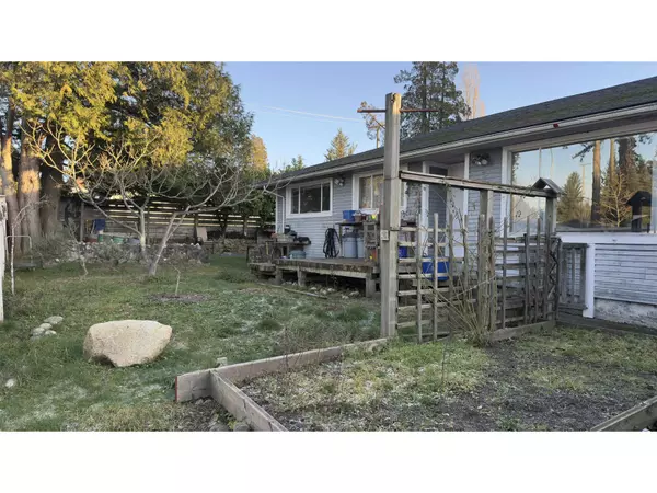 Delta, BC V4C5G7,9401 DAWSON CRESCENT