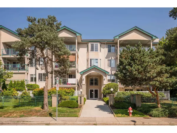 20443 53 AVE #409, Langley, BC V3A7A6