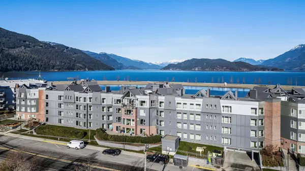 Harrison Hot Springs, BC V0M1K0,378 ESPLANADE AVE #315