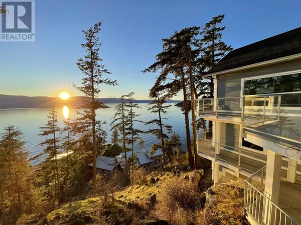 4177 PACKALEN BOULEVARD, Garden Bay, BC V0N1S1