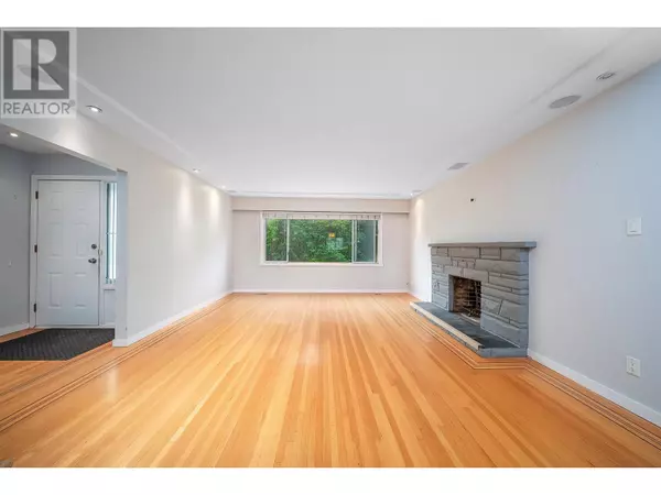 Vancouver, BC V5S2C8,3063 ROSEMONT DRIVE