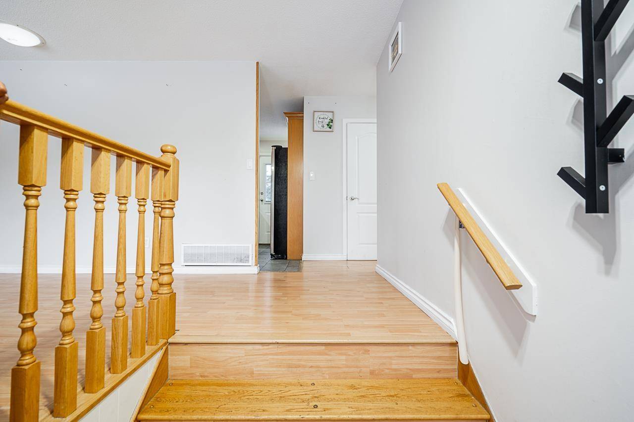 Delta, BC V4C3G3,11362 89 AVENUE