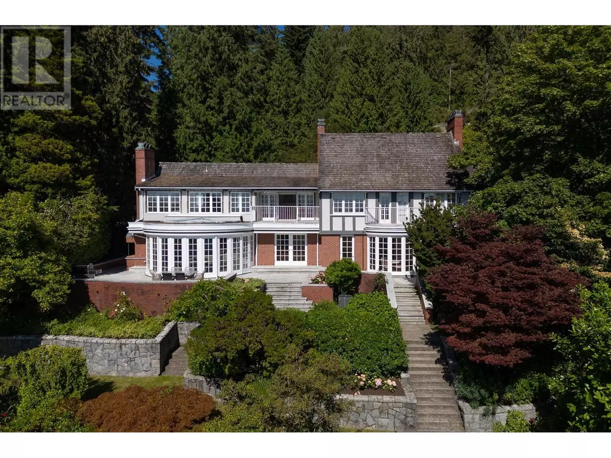 West Vancouver, BC V7W2P8,5240 MARINE DRIVE