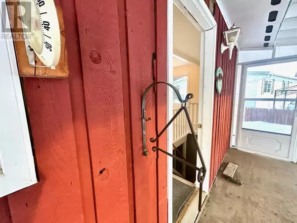 Fort Nelson, BC V0C1R0,5235 COTTONWOOD ROAD