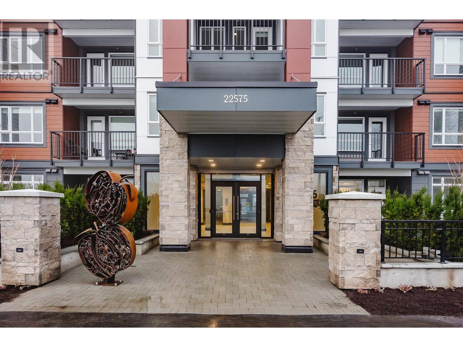 Maple Ridge, BC V2X6W2,22575 BROWN AVE #207