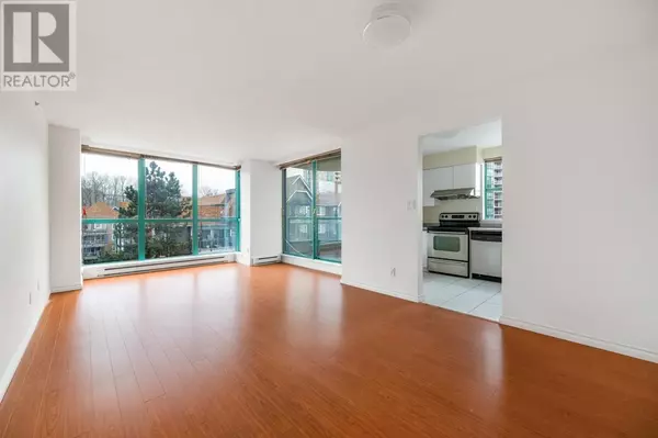 Coquitlam, BC V3B2P8,3071 GLEN DR #506