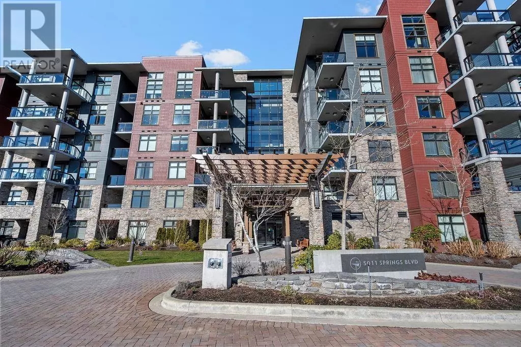 Tsawwassen, BC V4M0B6,5011 SPRINGS BLVD #111