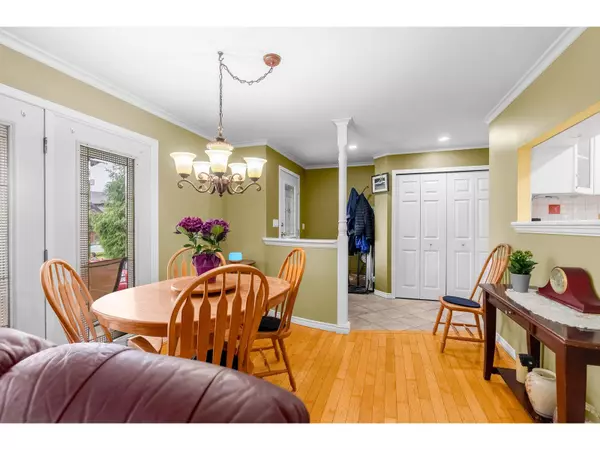 Surrey, BC V3S1A7,5502 BAKERVIEW DRIVE