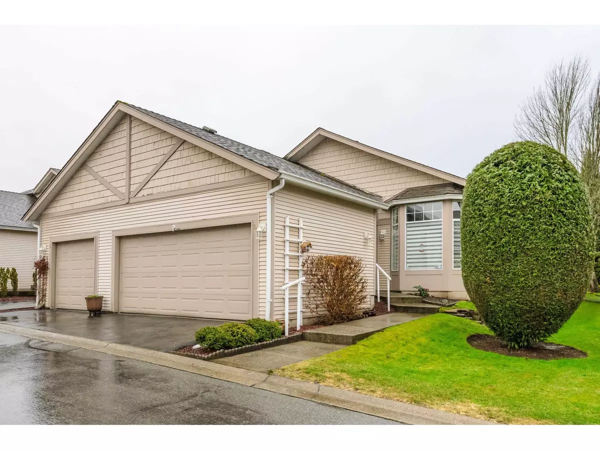 Langley, BC V1M2K3,9012 WALNUT GROVE #98