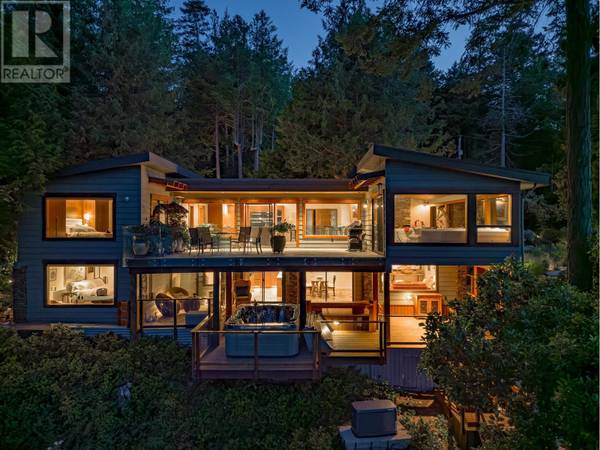 7909 BEDWELL DRIVE, Pender Island, BC V0N2M2