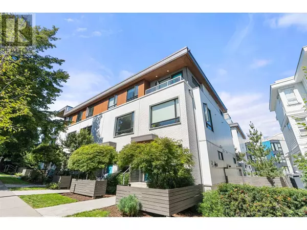 Vancouver, BC V5T2T7,311 East 16TH AVE #221