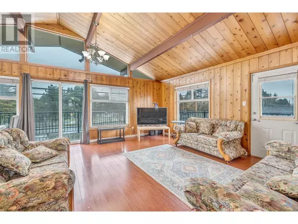 Richmond, BC V7A4E3,9491 NO 5 ROAD
