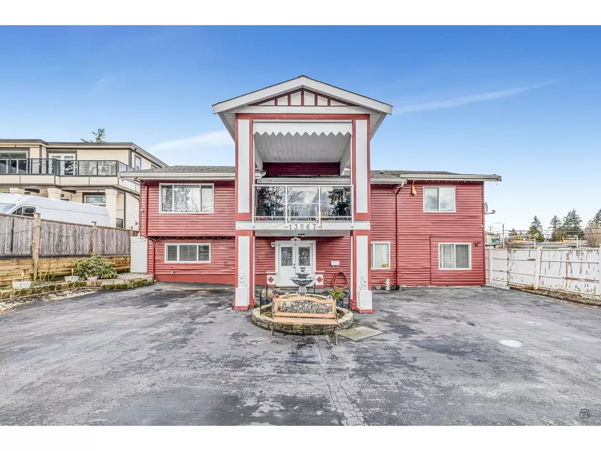 Surrey, BC V3W2C1,13567 67A AVENUE