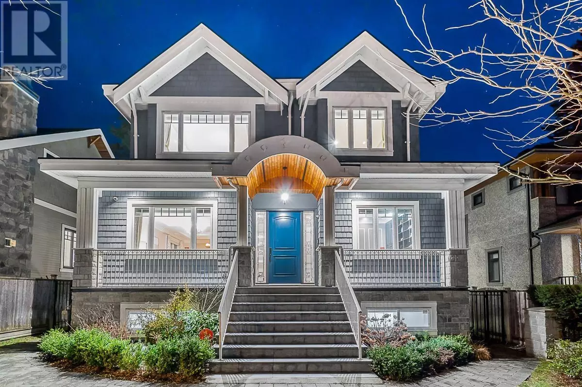 Vancouver, BC V6N2W1,3741 W 37TH AVENUE