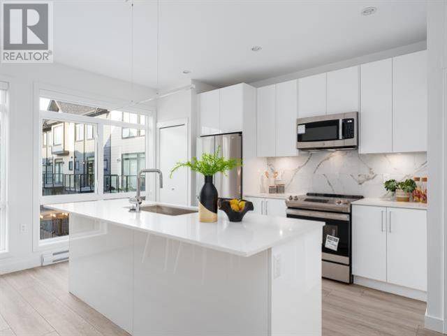 Richmond, BC V6V1S8,4337 BOUNDARY RD #48