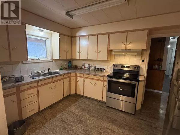 Williams Lake, BC V2G1X8,1175 N 2ND AVENUE