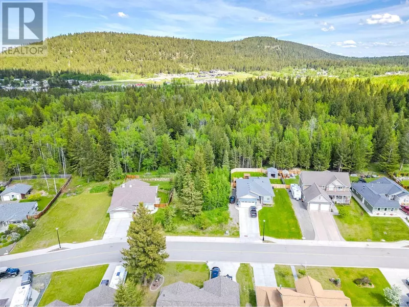 935 FRASER AVENUE, 100 Mile House, BC V0K2E0