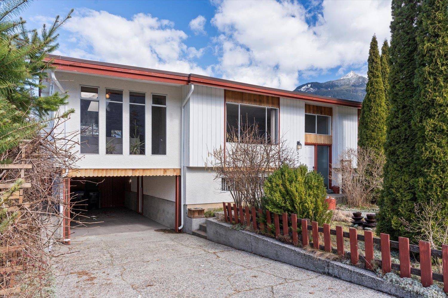 Hope, BC V0X1L0,577 RUPERT STREET|Hope