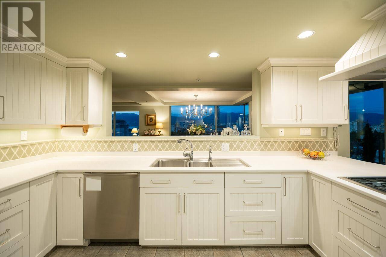 Vancouver, BC V6J2K6,1550 West 15 AVE #1100