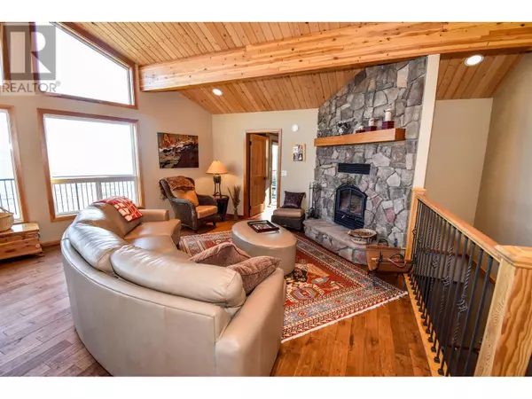Burns Lake, BC V0J1E2,38537 DRIFTWOOD DRIVE