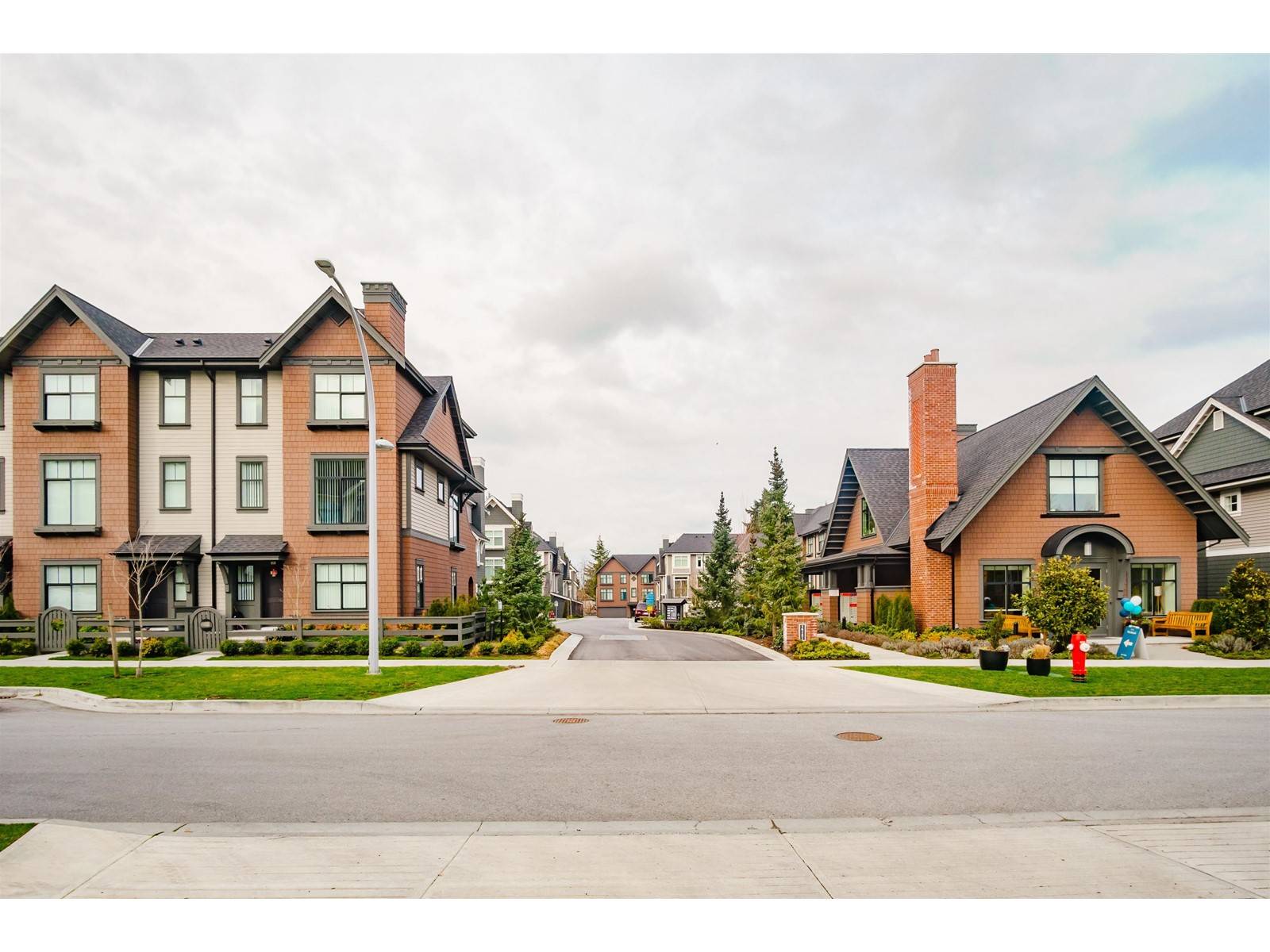 14151 58A #87, Surrey, BC V3X0L1