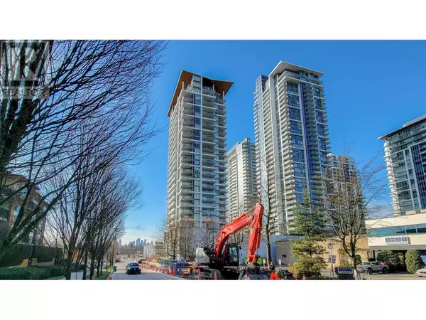 2351 BETA AVE #1005, Burnaby, BC V5C0M2