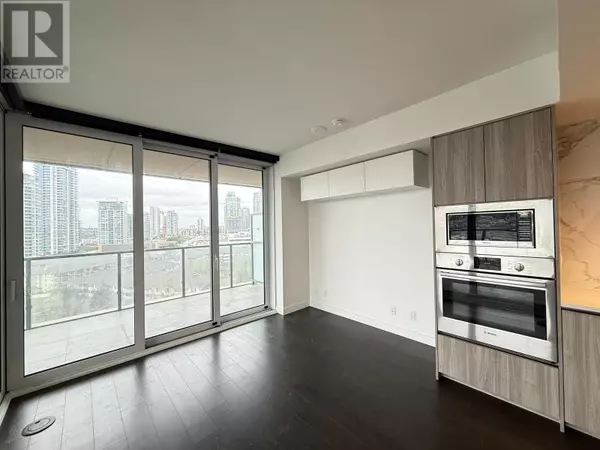 Burnaby, BC V5C0N1,4880 LOUGHEED HWY #509
