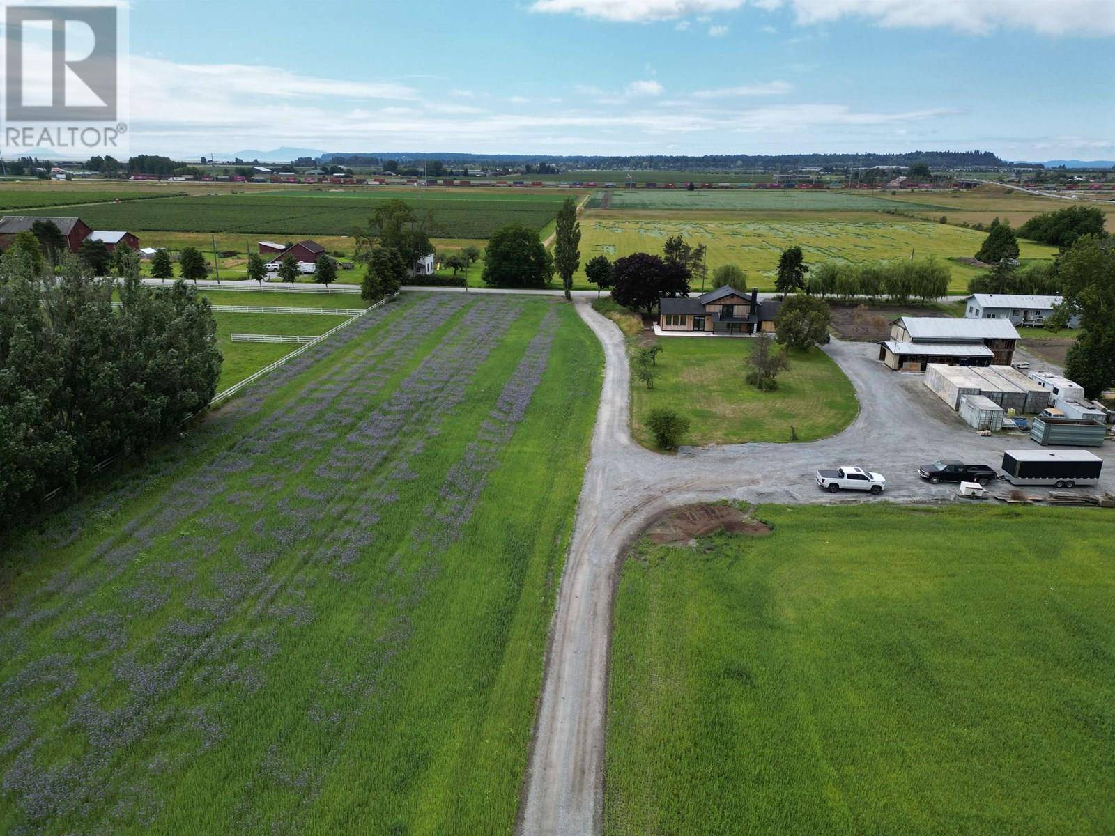 Ladner, BC V4L2P1,5465 34B AVENUE