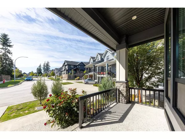 White Rock, BC V3Z9X9,2142 167 STREET