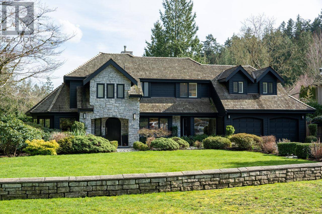 4850 THE DALE, West Vancouver, BC V7W1K3