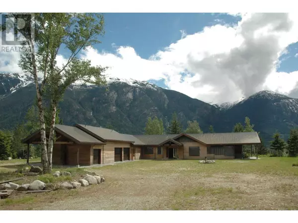 Bella Coola, BC V0T1H0,2712 EGAN ROAD