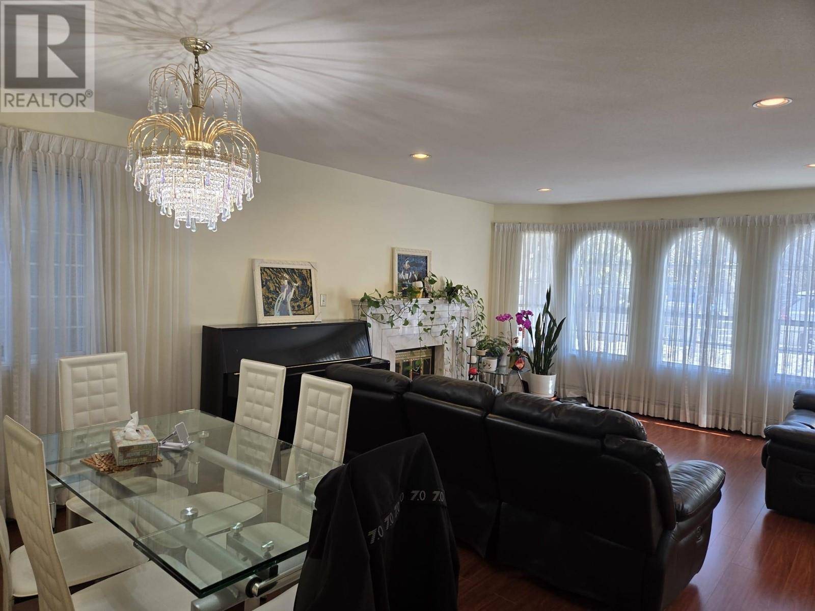 Vancouver, BC V5W3E9,5009 ST. CATHERINES STREET