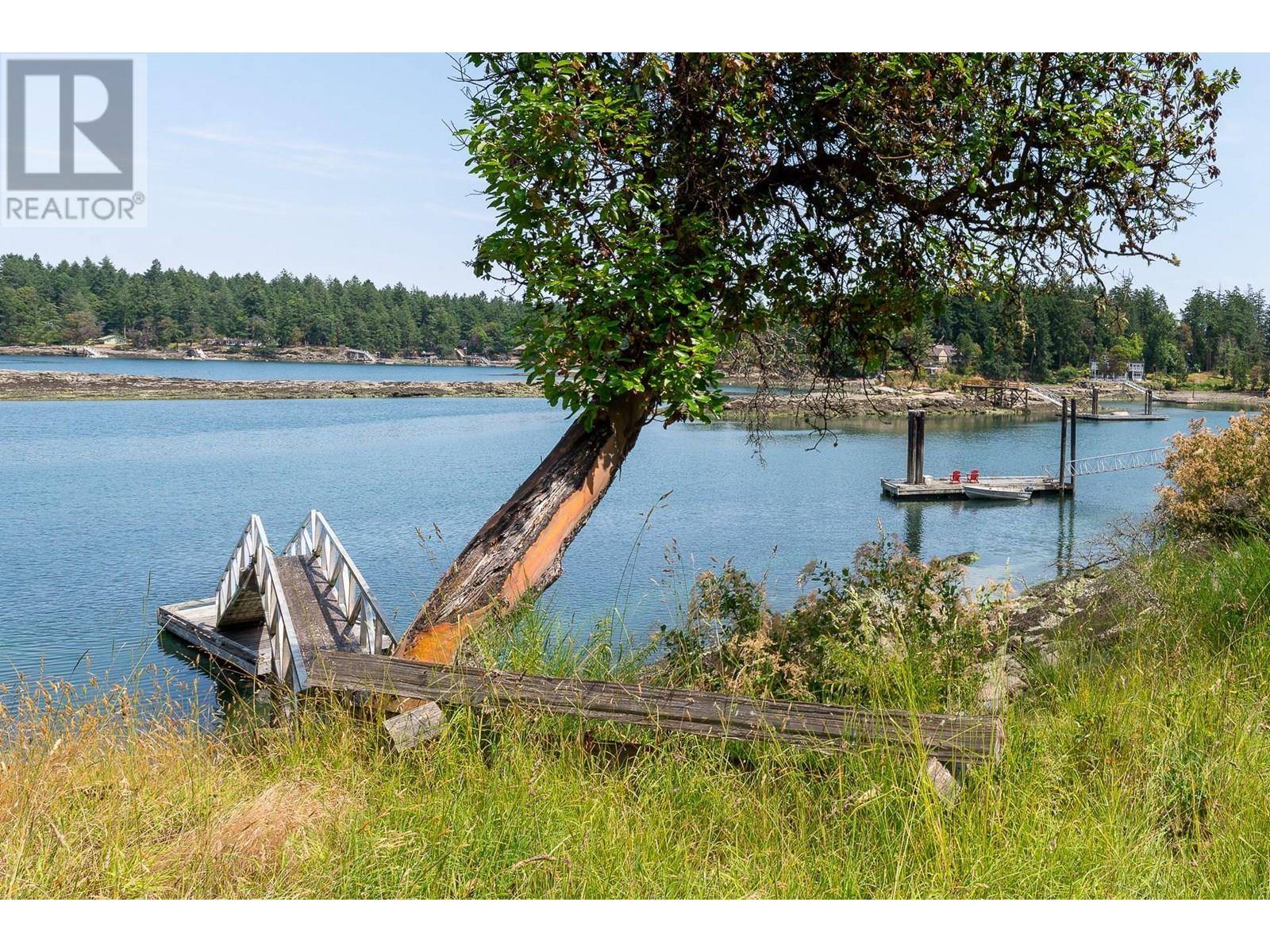 1361 STURDIES BAY ROAD, Galiano Island, BC V0N1P0