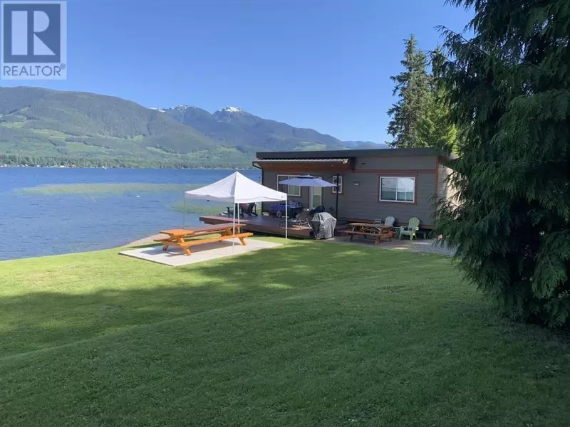 1440 WESTSIDE ROAD, Terrace, BC V8G4B8