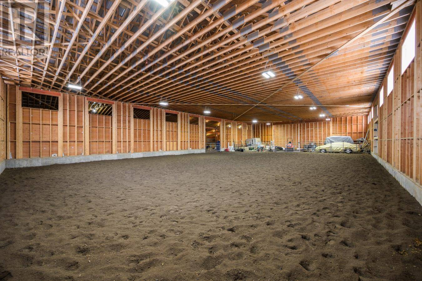 5503 CRANBROOK HILL ROAD, Prince George, BC V2M7C8