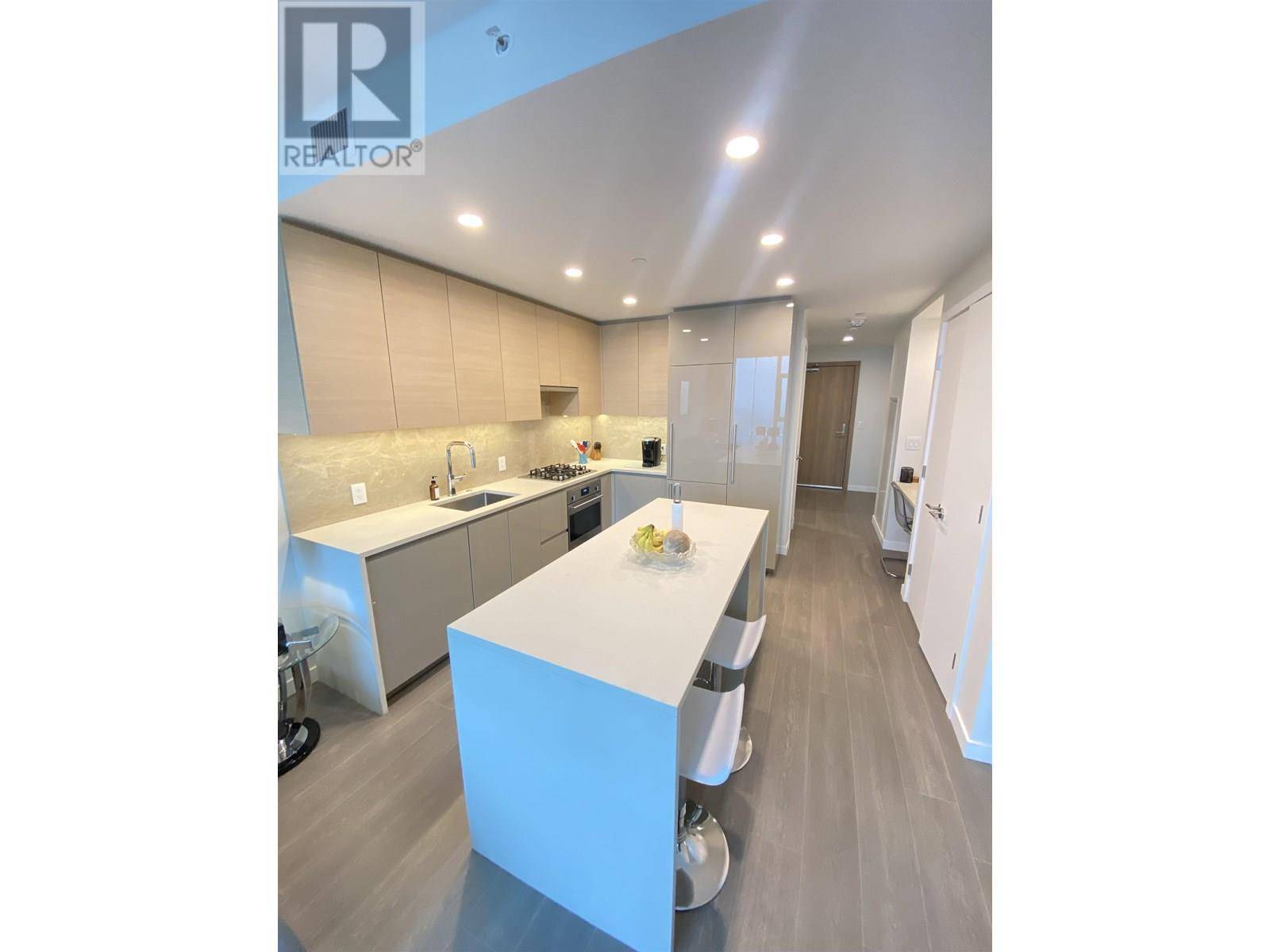 Burnaby, BC V5C0N7,2186 GILMORE AVE #4409