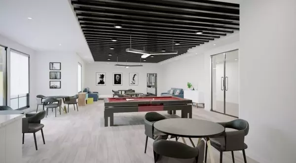 Surrey, BC V3T4N8,10786 140 ST #102