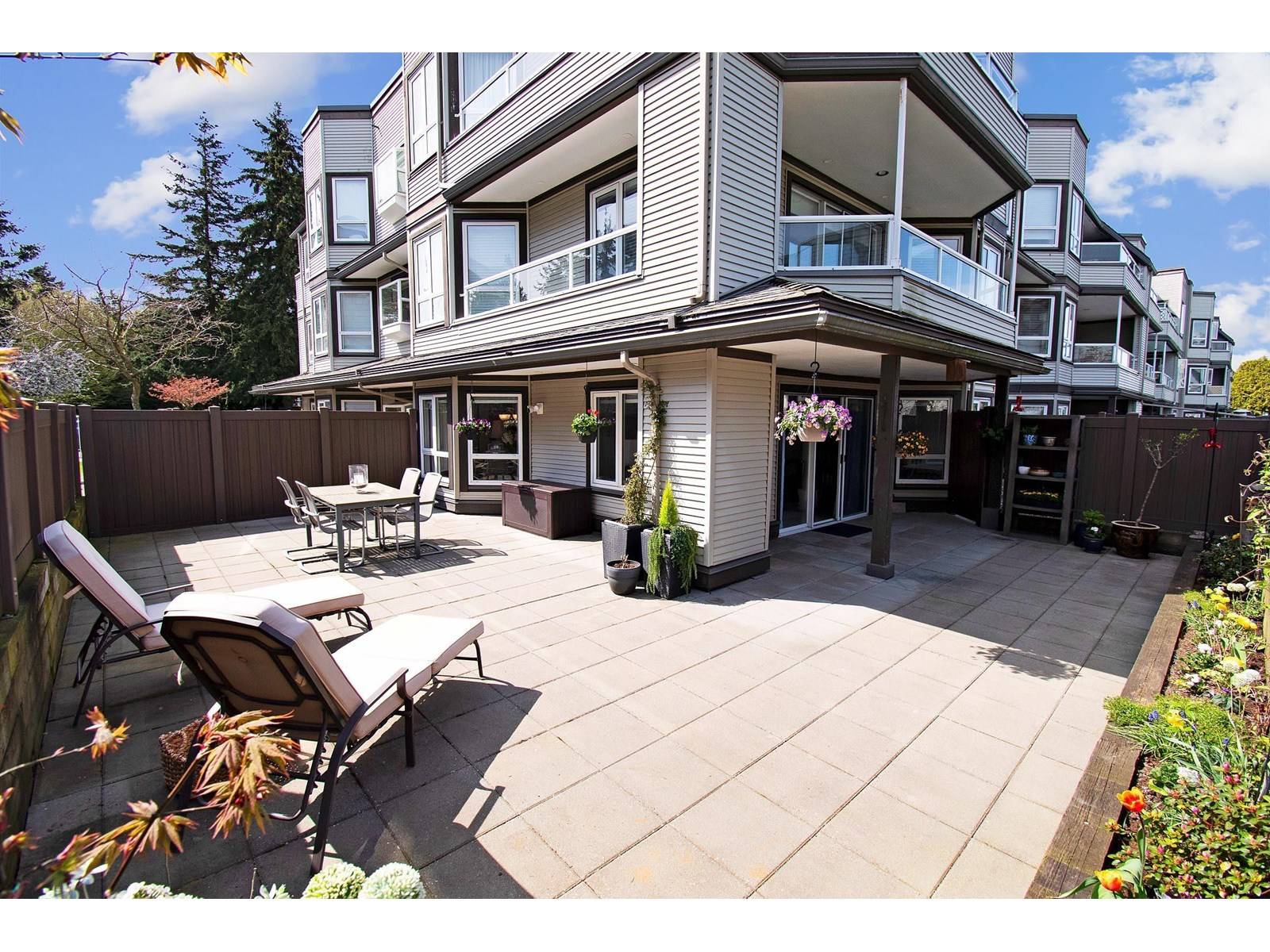 1840 East SOUTHMERE East #107, Surrey, BC V4A9C5