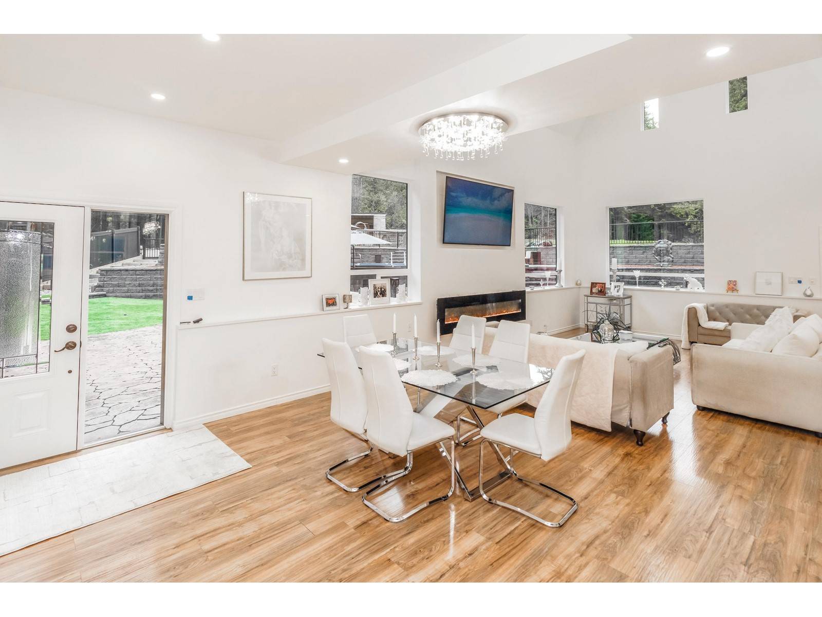Mission, BC V4S1B9,12468 CARR STREET