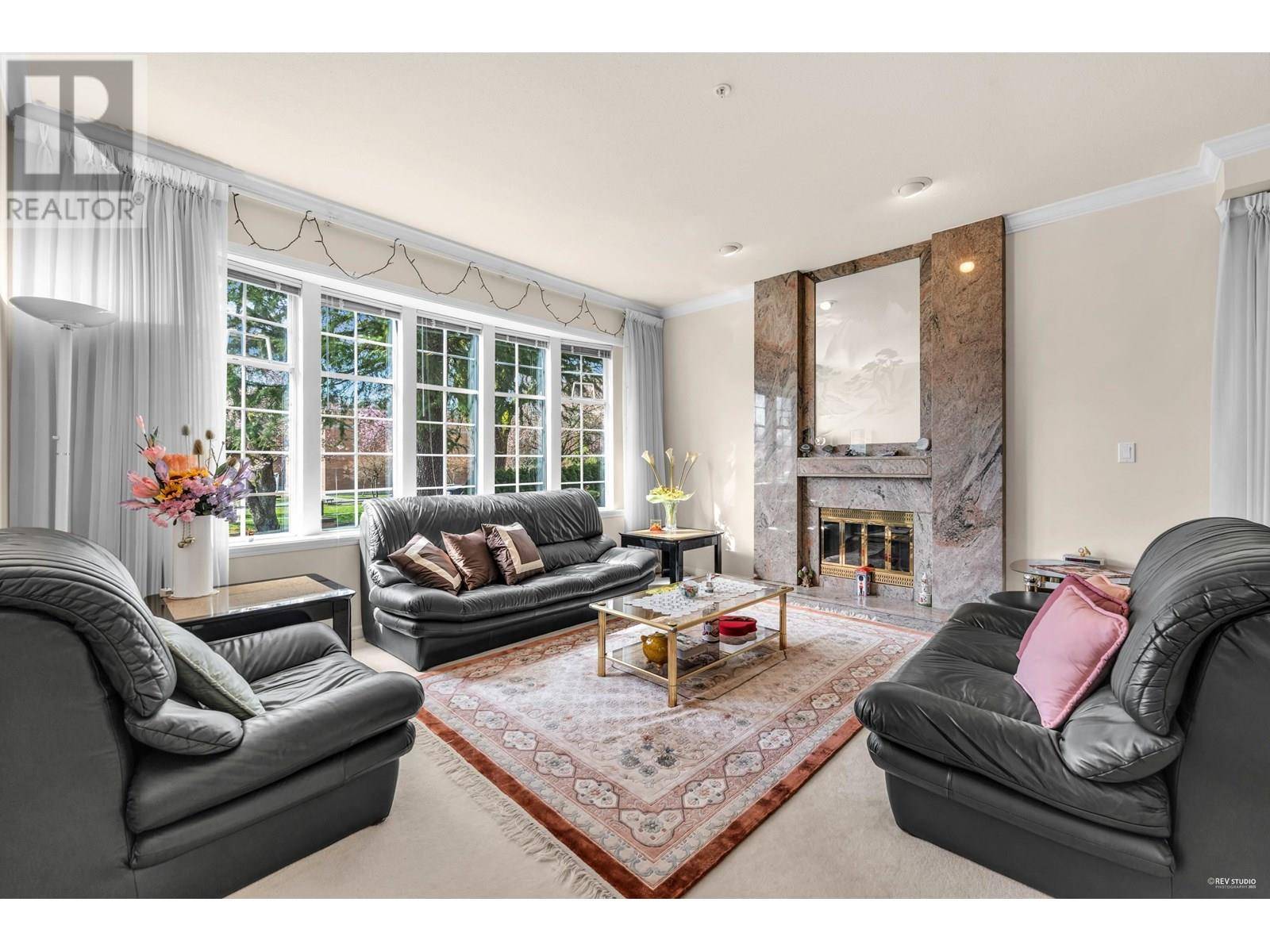 Vancouver, BC V6M3S9,6388 LABURNUM STREET