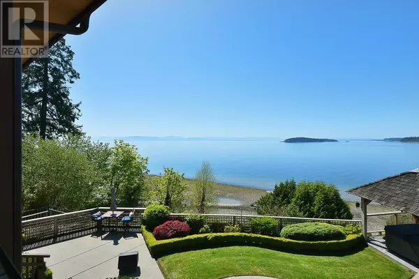 5203 SUNSHINE COAST HIGHWAY, Sechelt, BC V7Z0C1