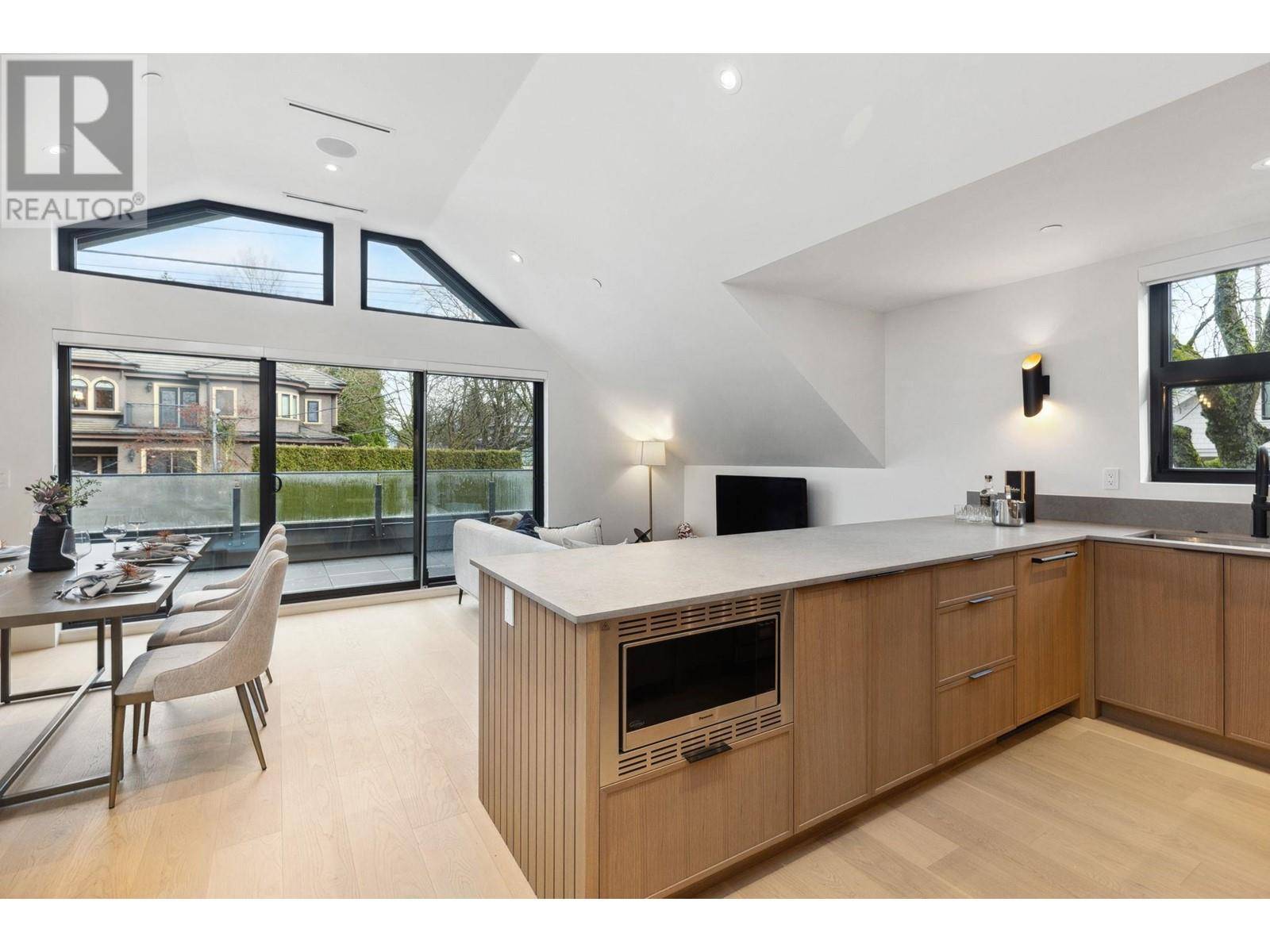 5253 LARCH STREET, Vancouver, BC V6N2T3