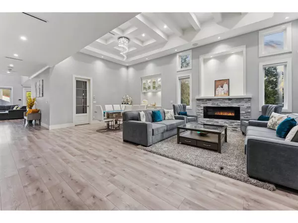 Surrey, BC V3W5E9,6710 137A STREET