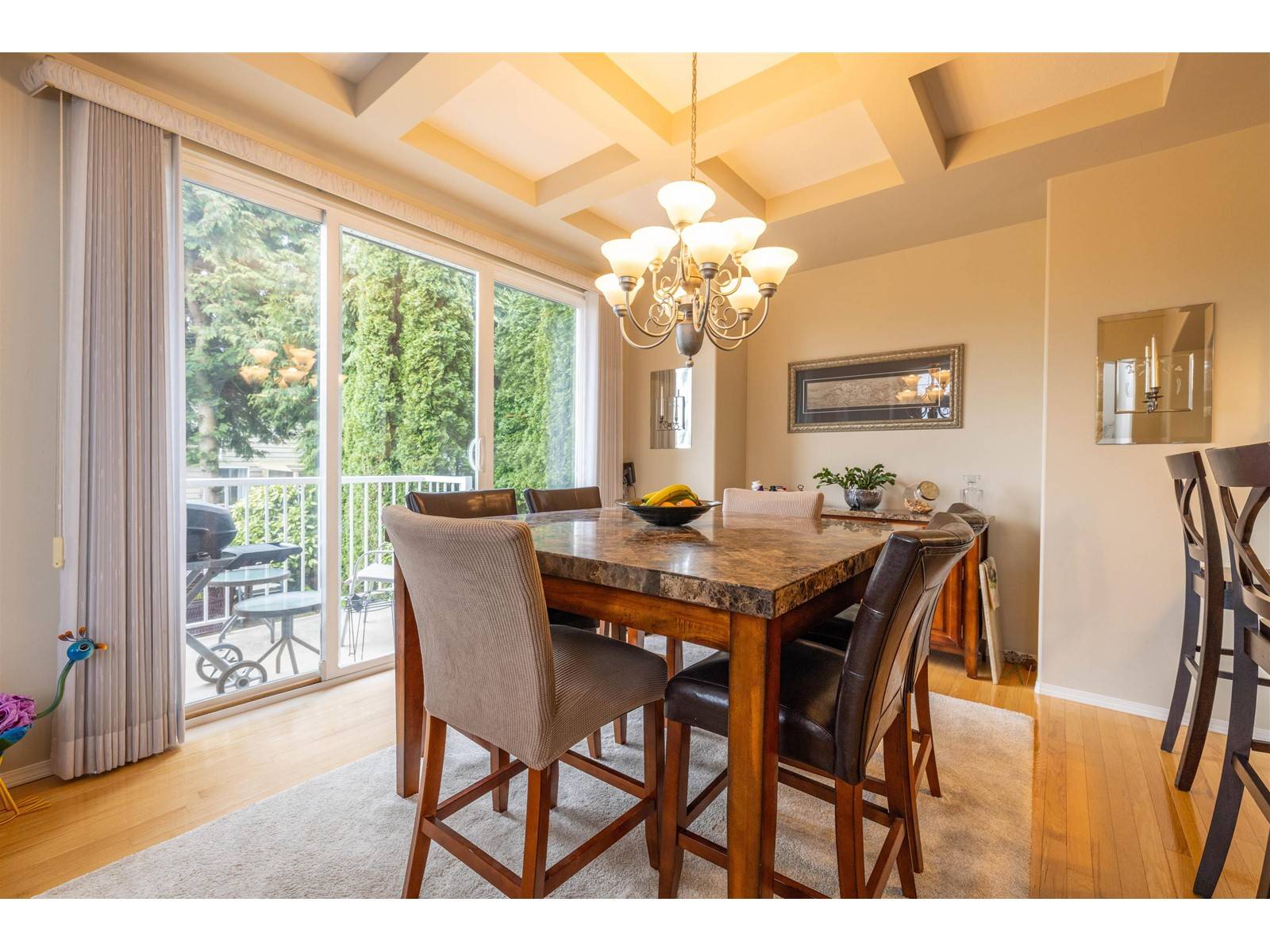 Surrey, BC V3Z0K5,15638 33 AVENUE