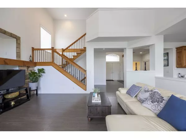 Surrey, BC V4N5J1,8598 171 STREET