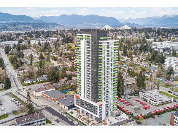 10428 WHALLEY BLVD #1802, Surrey, BC V3T1W6