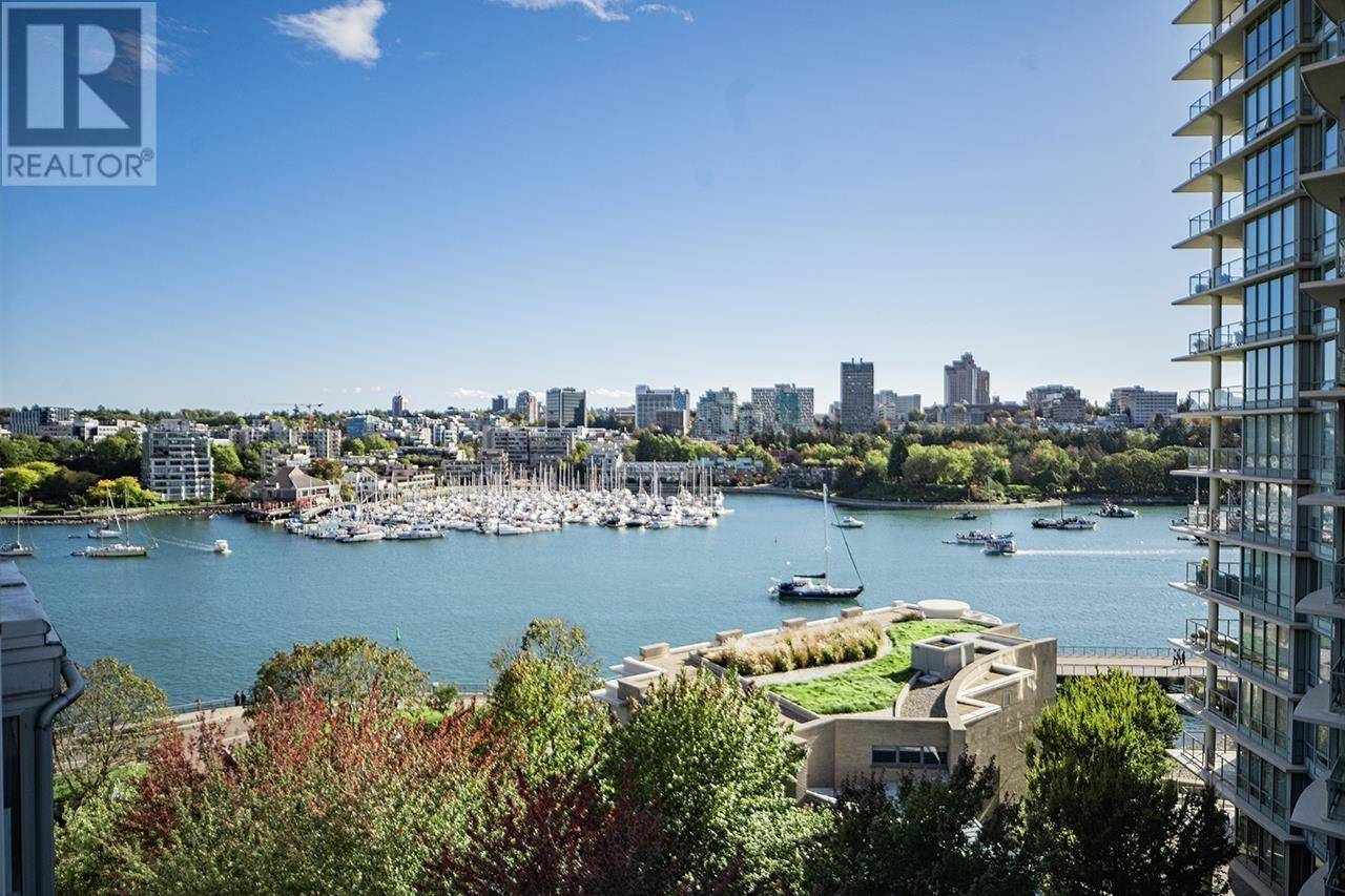 1288 MARINASIDE CRES #PH1003, Vancouver, BC V6Z2W5
