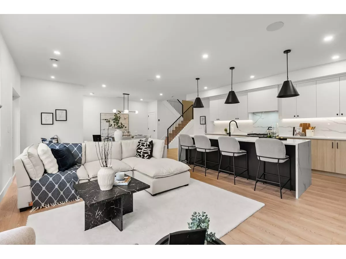 Surrey, BC V4N1A1,16358 90 AVE #72