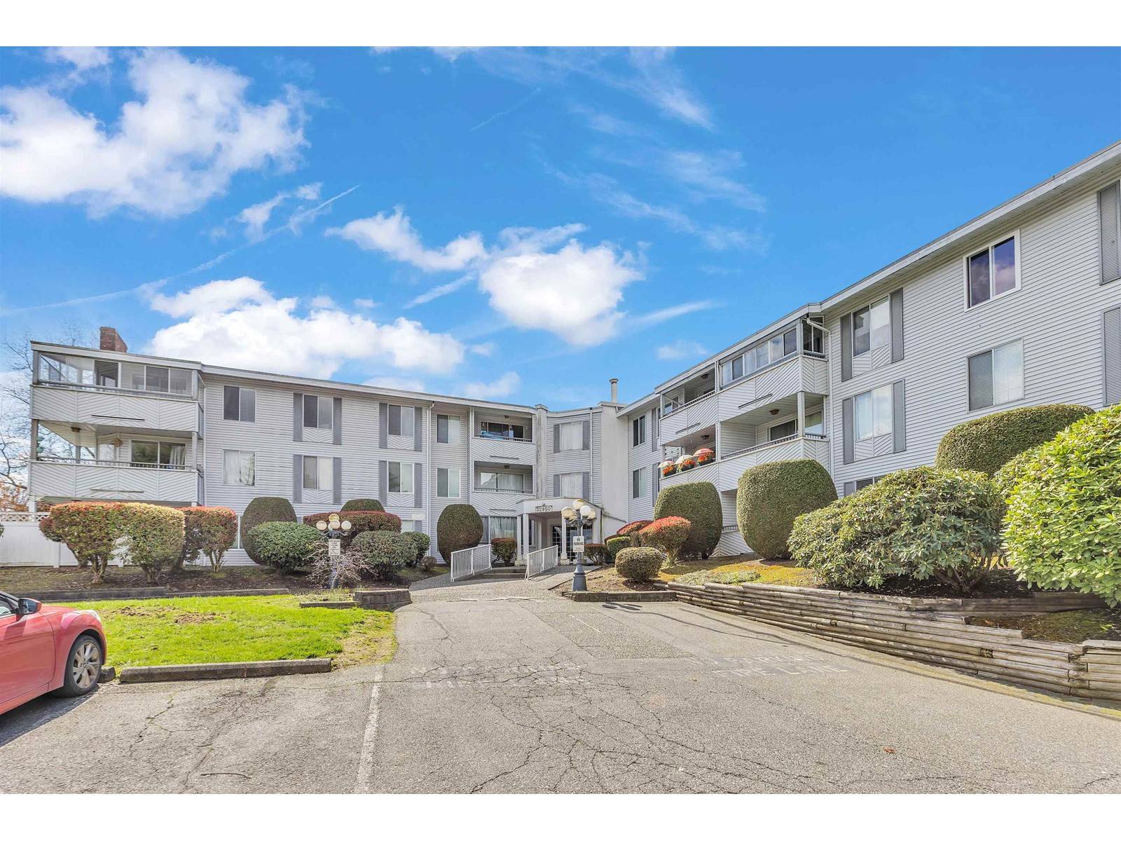 32950 AMICUS #304, Abbotsford, BC V2S6G9