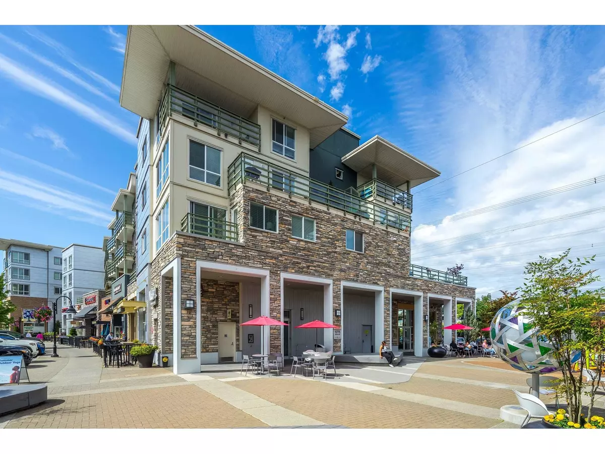 Surrey, BC V3Z2L6,15775 CROYDON DR #302